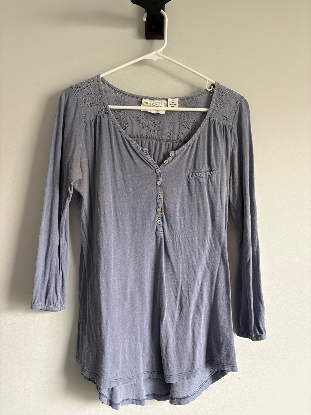 Relaxed Long Sleeve Henley Top in Dusty Blue